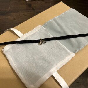 Dior bee velvet choker